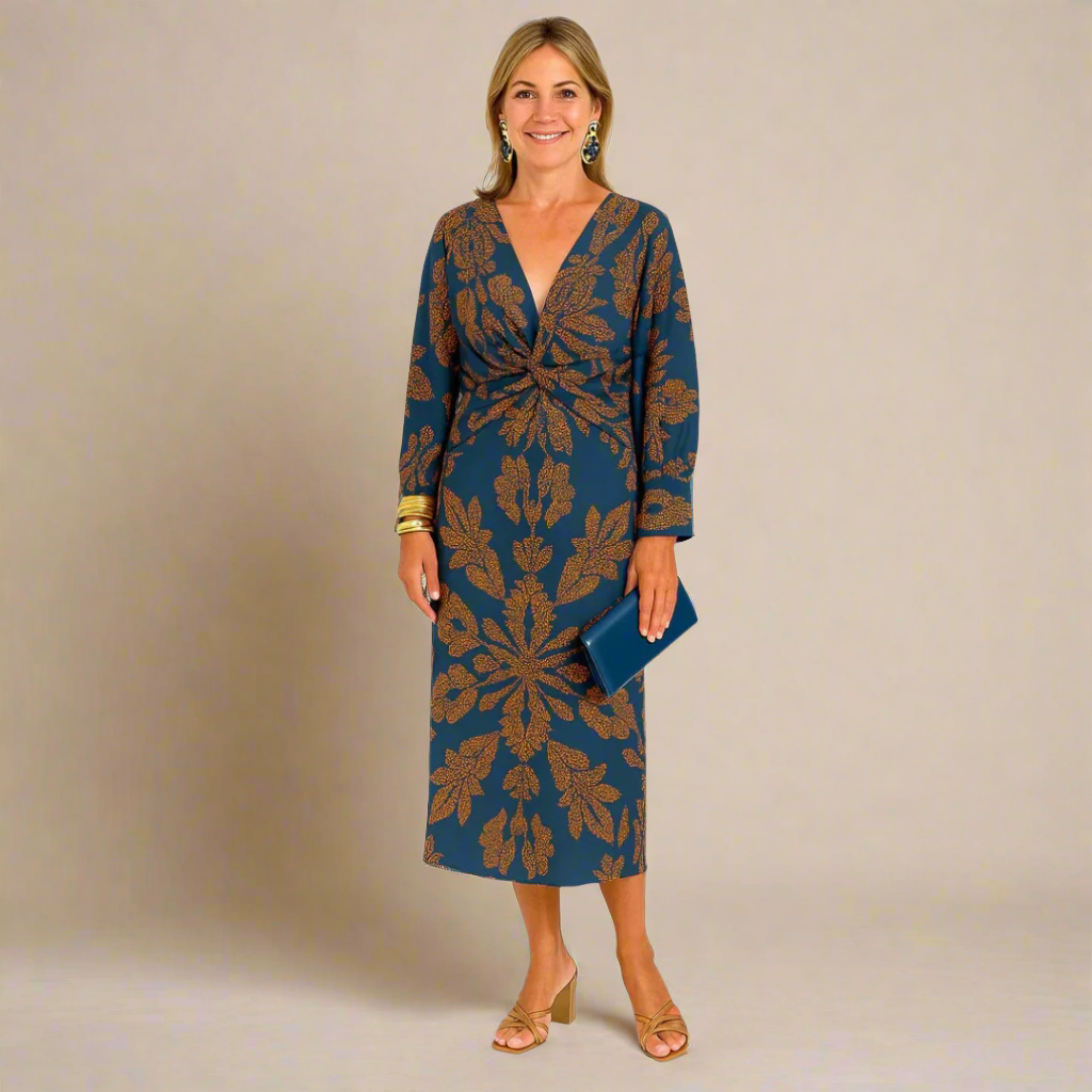 Brigitte – Stylish dress with a low V-neck - Image 1