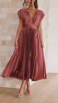 Ella – Elegant Pleated Maxi Dress for Women - Image 3