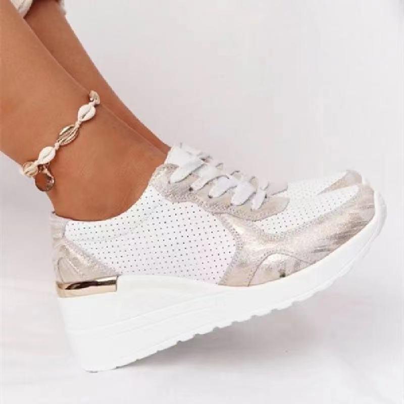 Clara – Orthopädischer Keilabsatz Sneaker