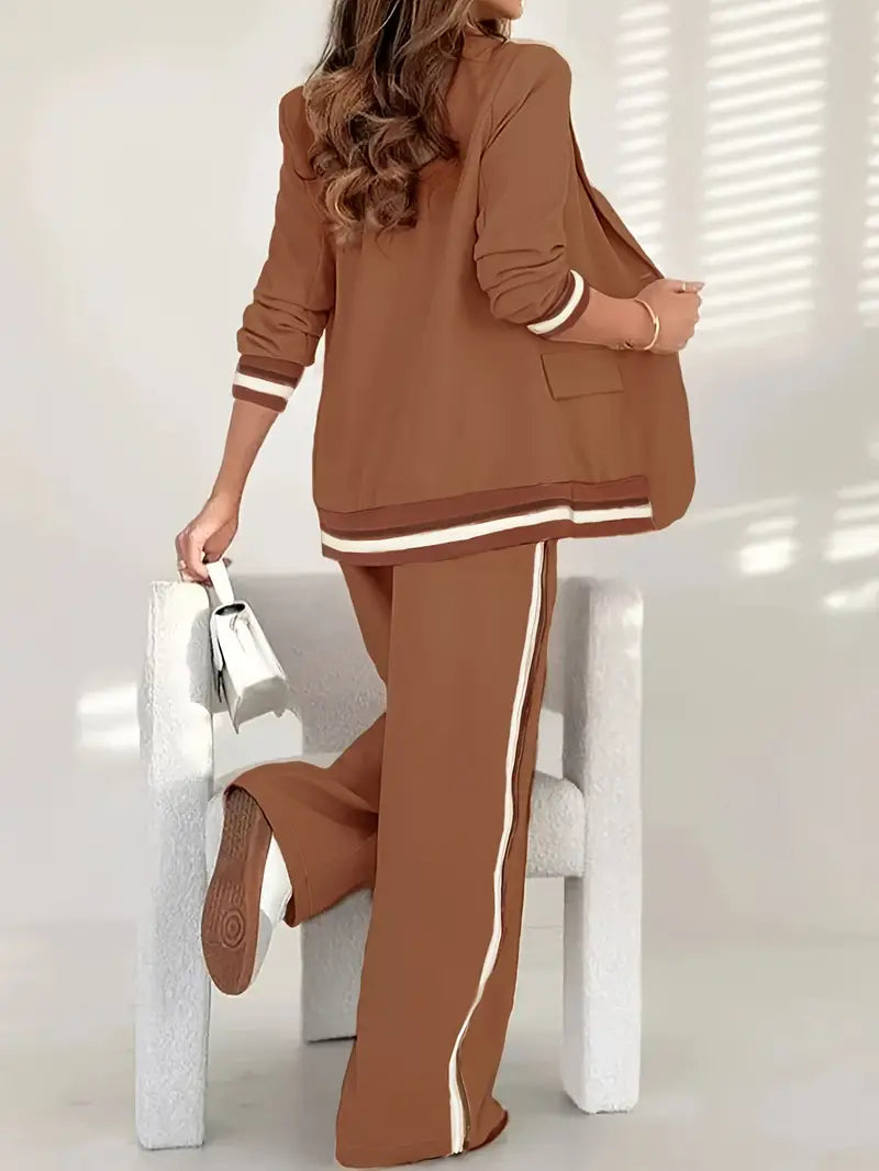 Elegantes Damen-Set: Blazer und weit geschnittene Hose mit sportlichem Flair - J&B - 9 - Atelier-Zofia