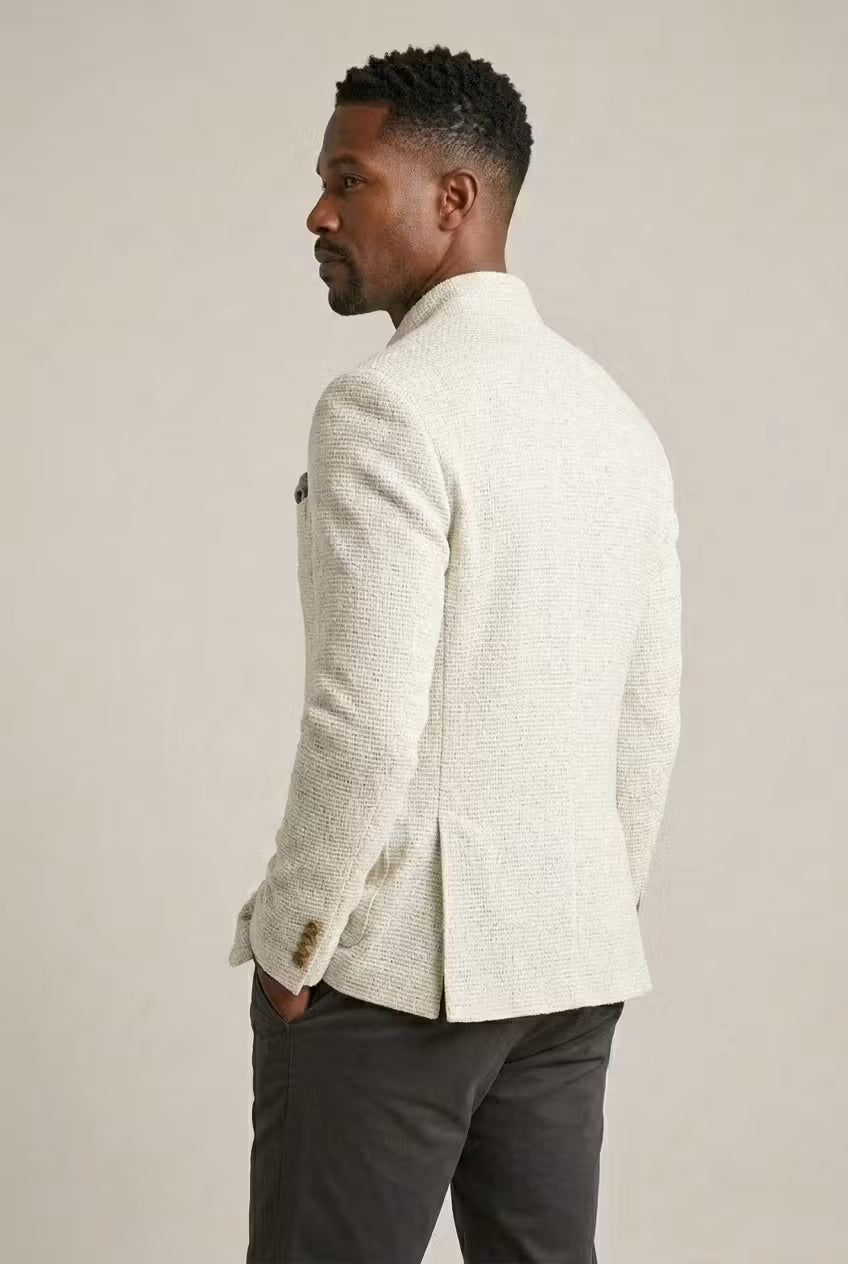 Stilvolle Herrenjacke mit Stehkragen und eleganten Knopfakzenten - J&B - 4 - Atelier-Zofia