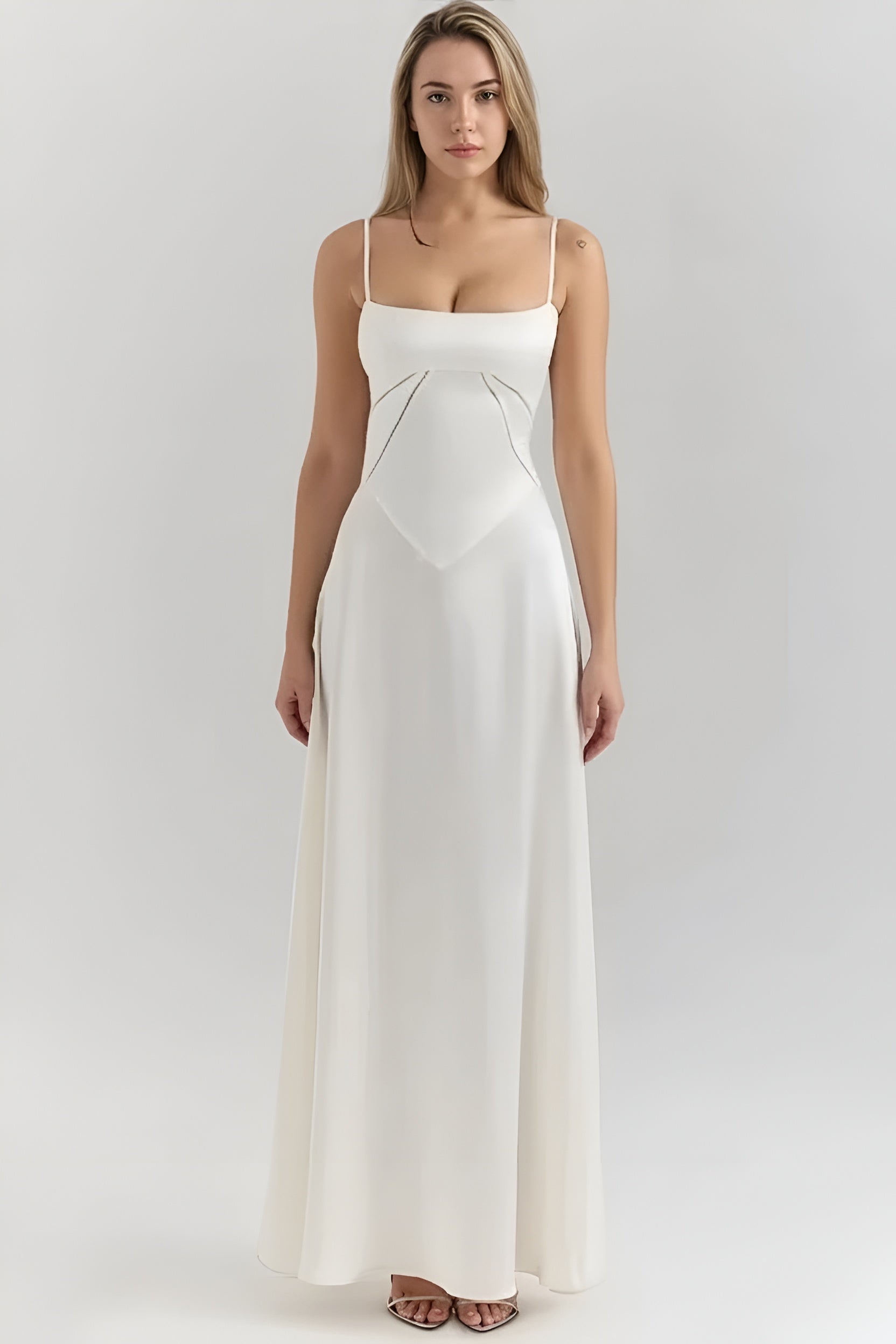 Lila – Elegant Fitted  Long Dress with Thin Straps for women - Image 4