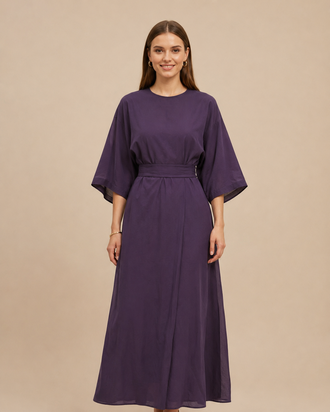Isabella – Elegantes Damenkleid mit Gürtel und Laternenärmeln