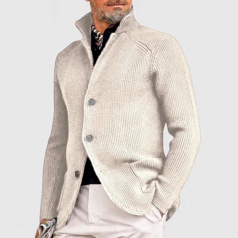 Moderne Strickjacke Herren mit hohem Kragen und Knopfdetails | A&Z - 3 - Atelier-Zofia