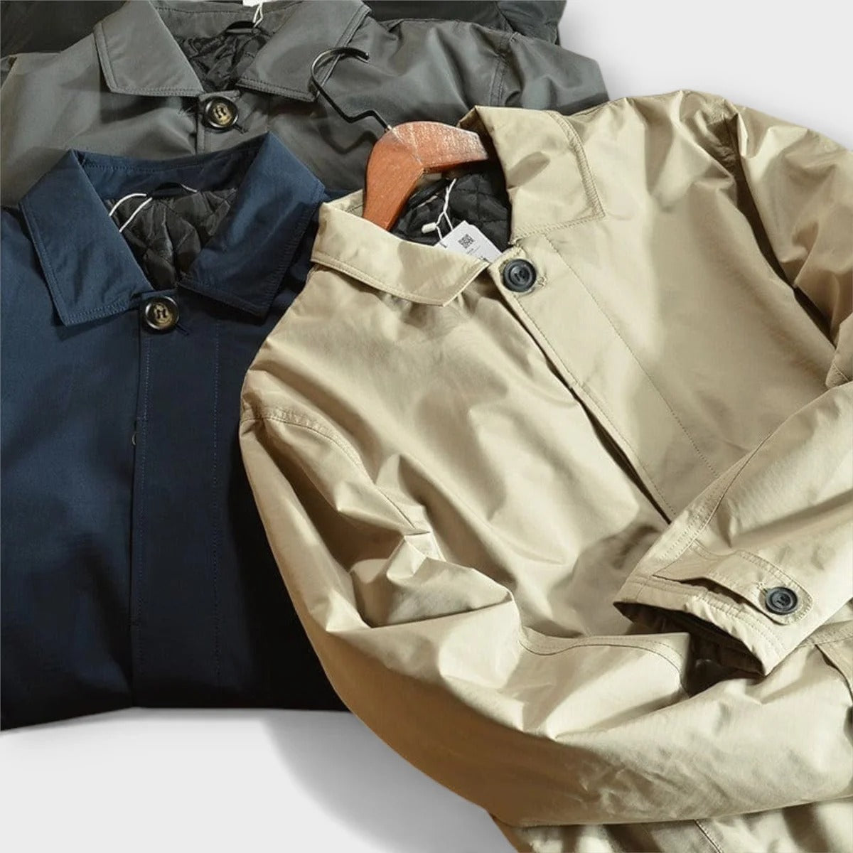 Modische Herrenjacke mit taillierter Passform und Knopfverschluss | A&Z - 7 - Atelier-Zofia