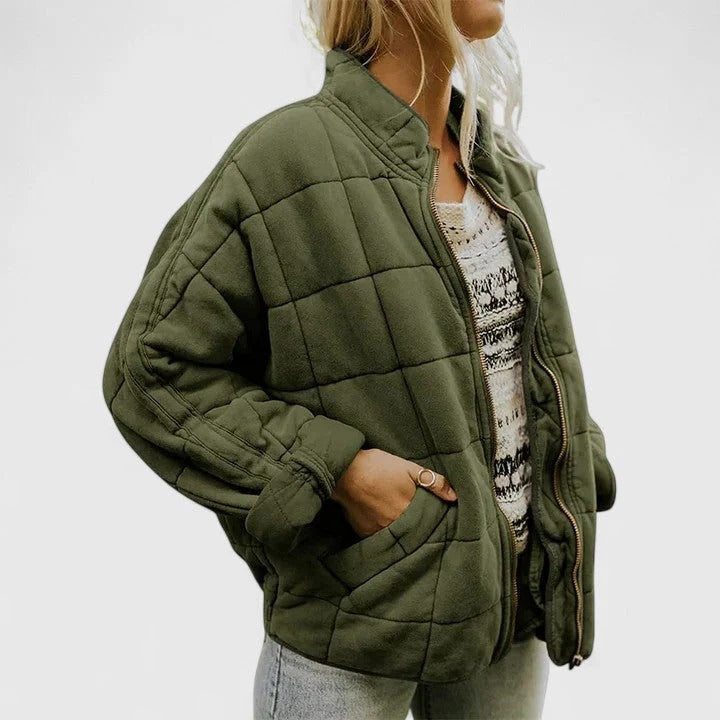 Lässige gesteppte Jacke Damen mit Reißverschluss und praktischen Taschen | A&Z - 1 - Atelier-Zofia