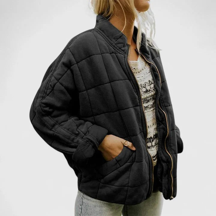 Lässige gesteppte Jacke Damen mit Reißverschluss und praktischen Taschen | A&Z - 2 - Atelier-Zofia