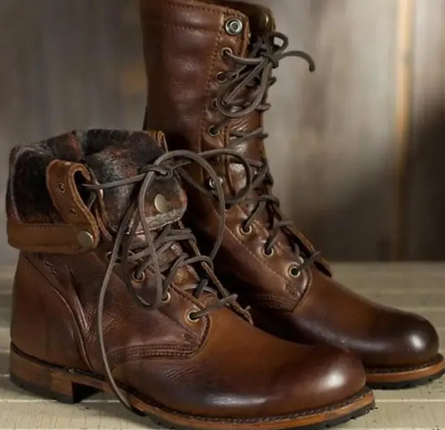 Herren Stiefel mit klassischem Schnürdesign und warmem Futter | A&Z - 1 - Atelier-Zofia