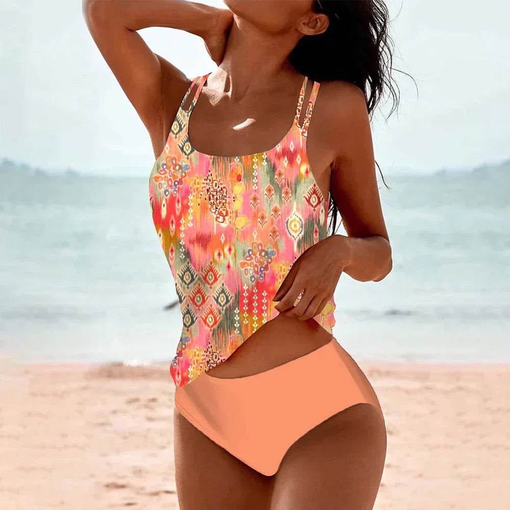 Mia – Trendy swimsuit set for Women - Image 3
