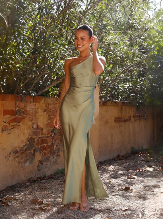 Sarah –  Elegant and Sexy Dress with Asymmetrical Slit - Image 2